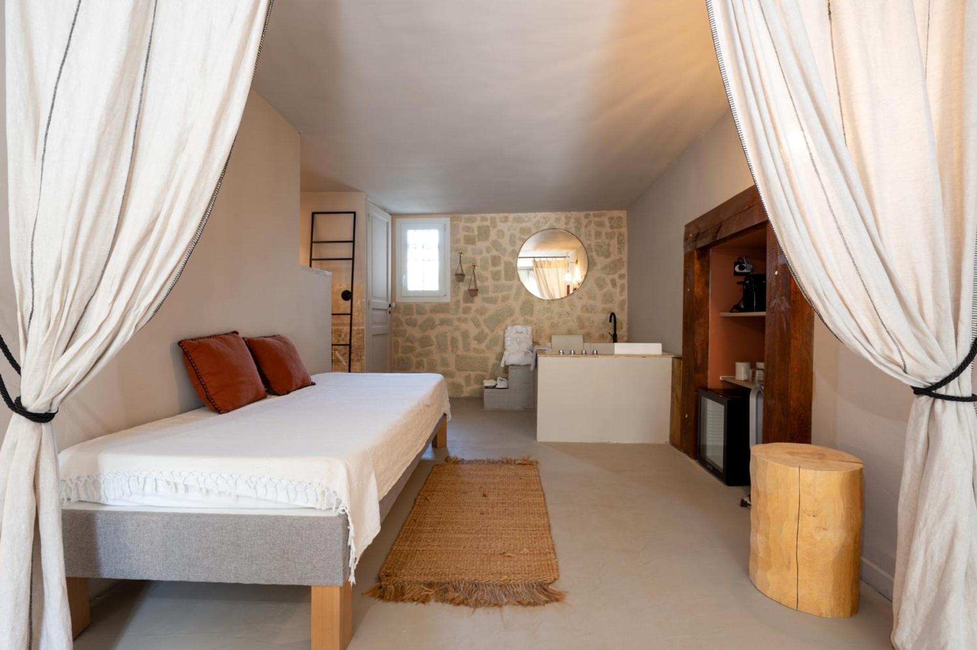 Mas Du Cimai Hotel Evenos Eksteriør billede